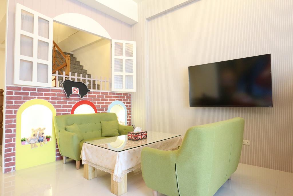 Baby Pig B&B Taitung Exterior foto